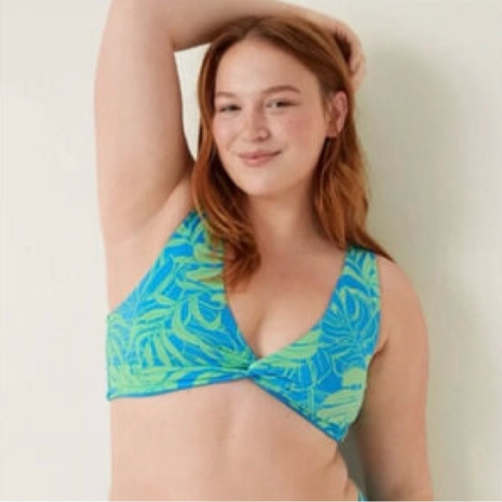PINK Victoria's Secret Blue and Green Bikini Top GYM TO SWIM